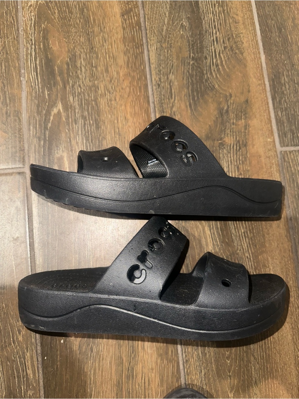 CROCS women’s Black Dual-Strap Slide Sandals